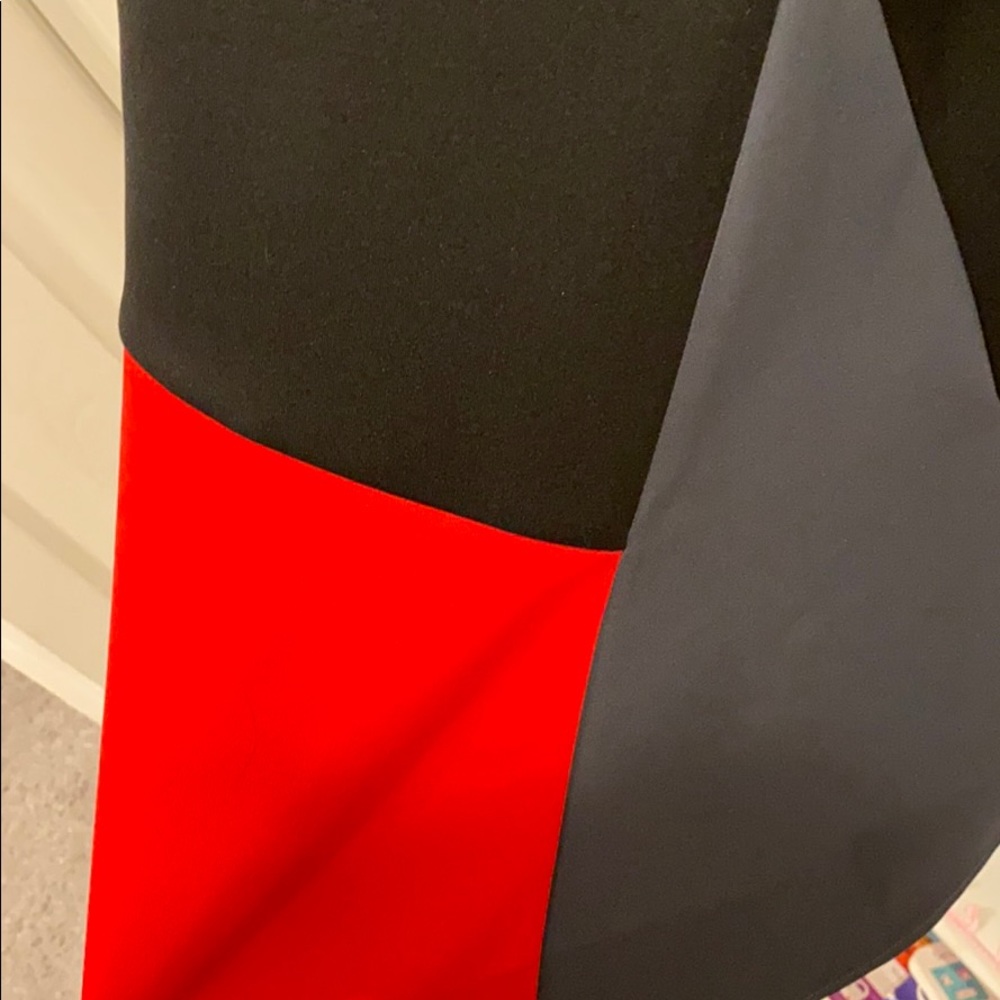 Dress - Picture 5 of 5